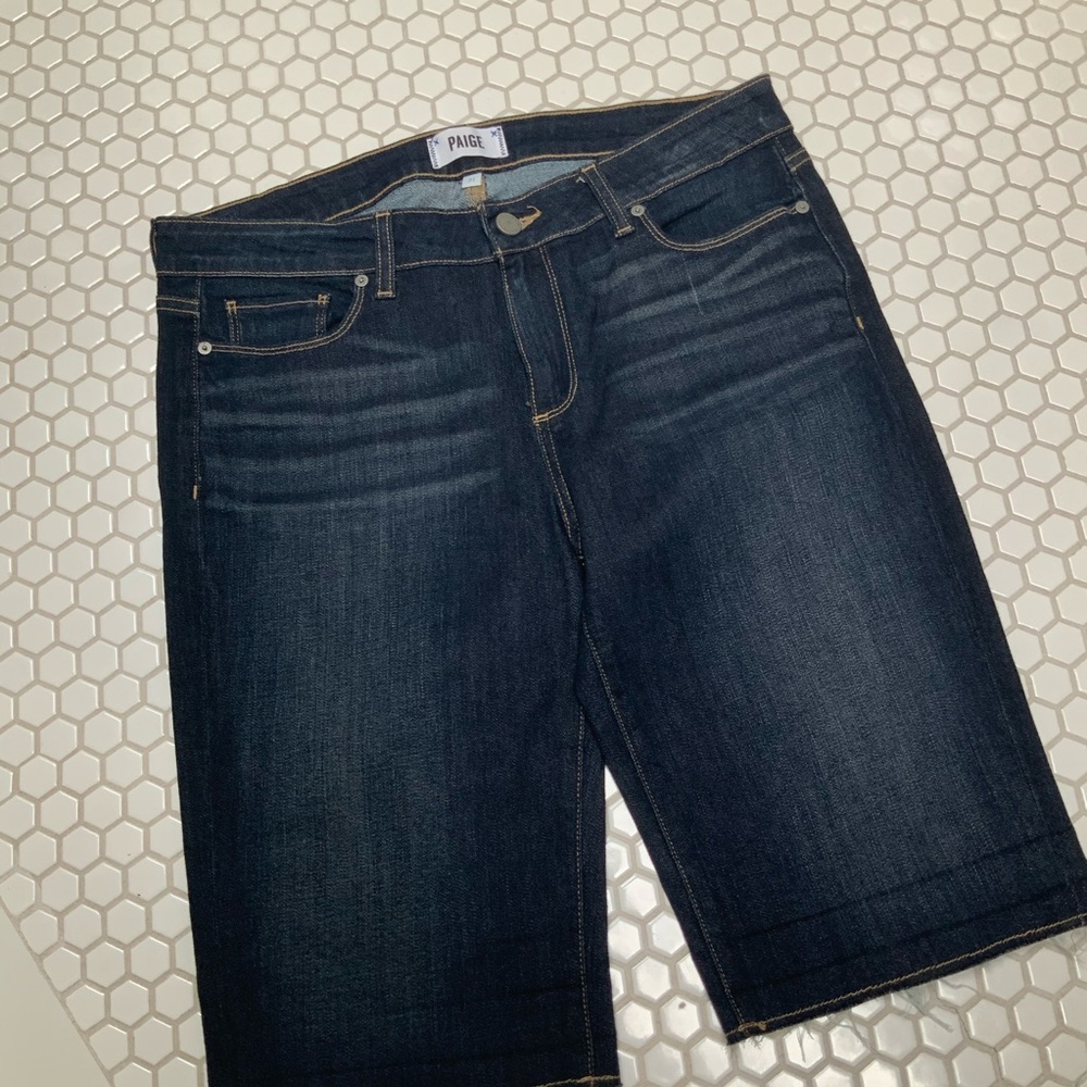 Paige Bermuda style dark rinse Jean shorts Sz31